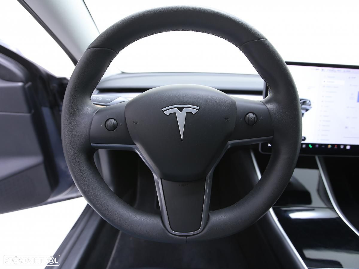 Tesla Model 3 Long Range Tração Integral - 17