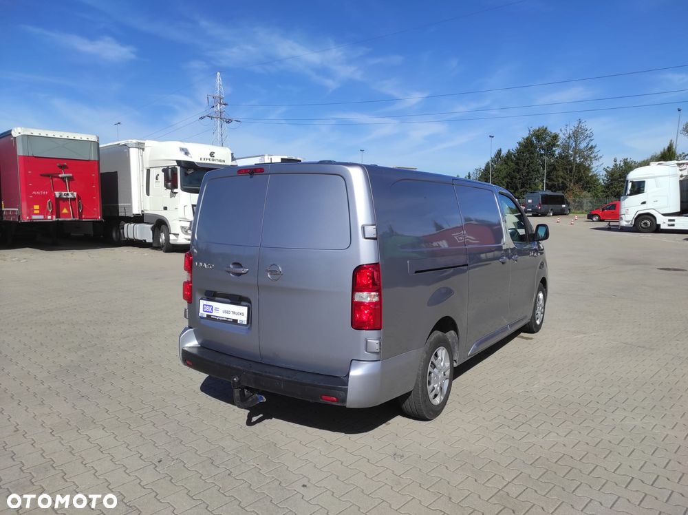 Opel VIVARO - 9