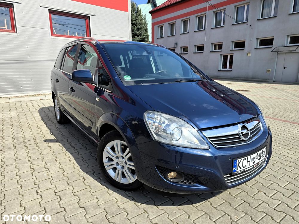 Opel Zafira 1.8 Innovation 110 Jahre - 10
