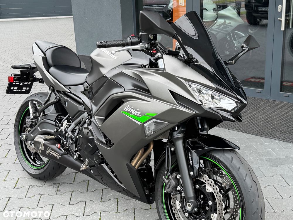 Kawasaki Ninja - 21