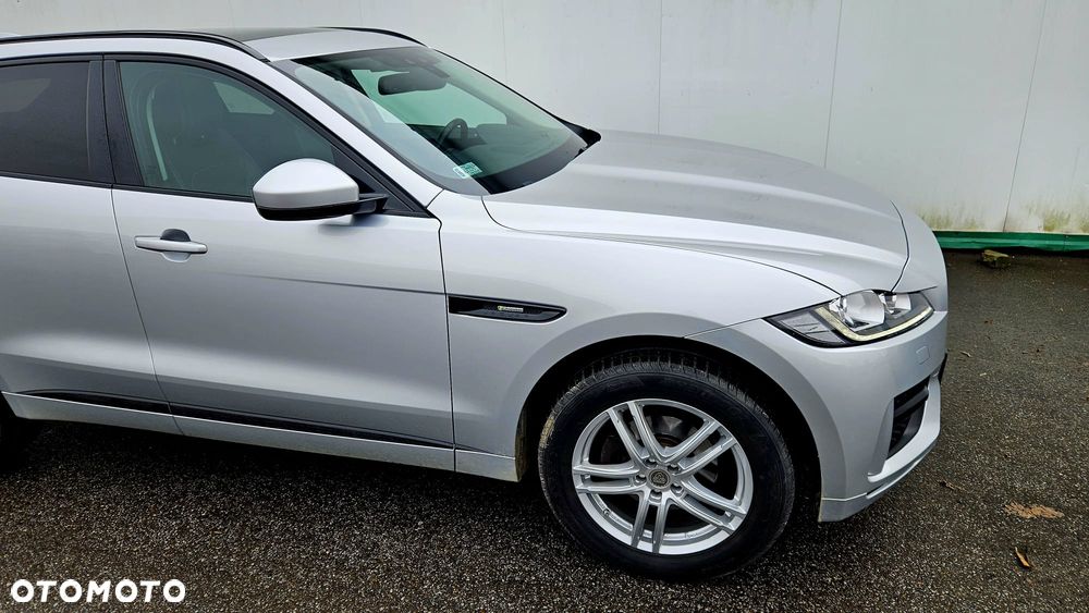 Jaguar F-Pace 2.0 i4D AWD R-Sport - 8