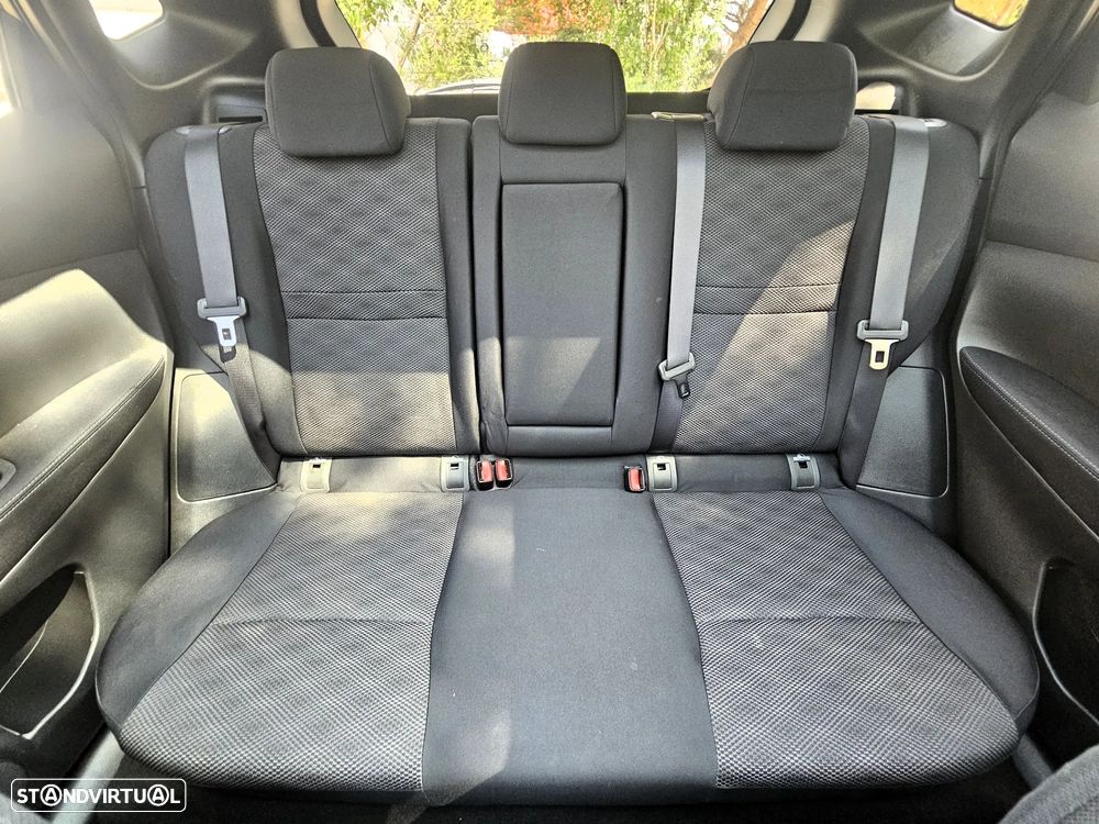 Nissan Qashqai 1.5 dCi Tekna - 28