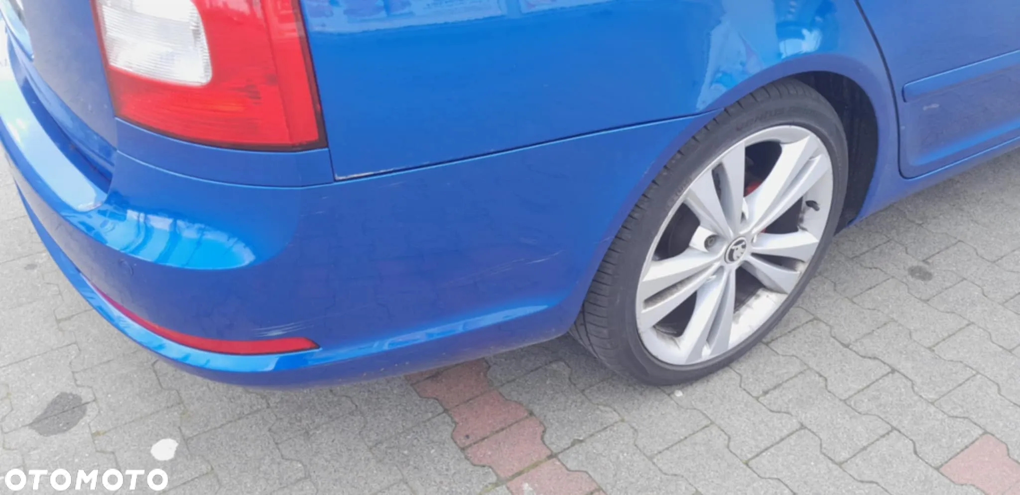 Skoda Octavia Combi 2.0 TSI DSG RS - 7