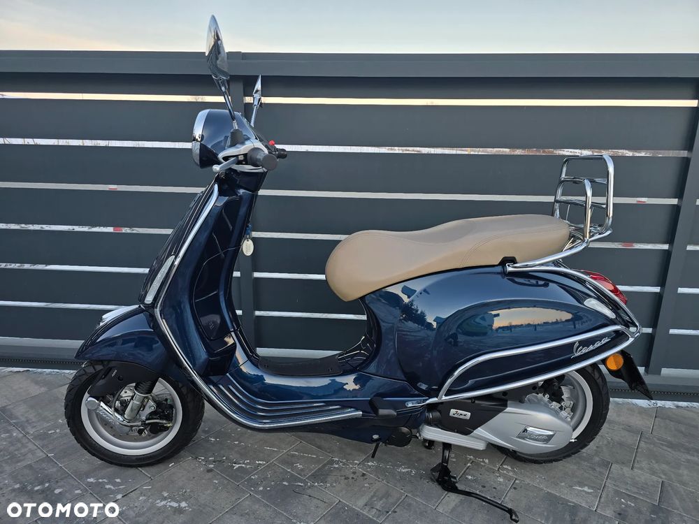 Vespa Primavera - 4