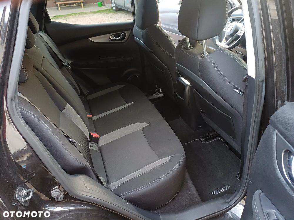 Nissan Qashqai 1.2 DIG-T N-Connecta - 8