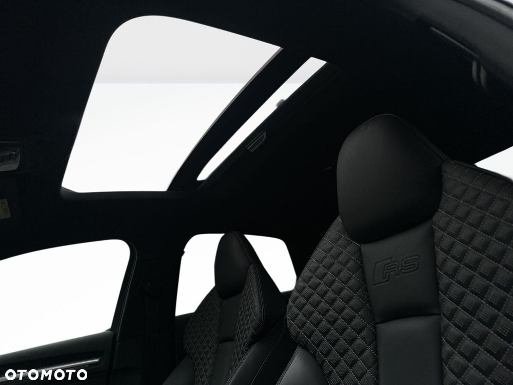 Audi RS3 Limousine 2.5 TFSI Quattro S tronic - 24