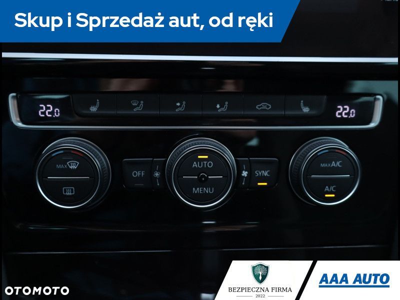 Volkswagen Golf Variant - 14