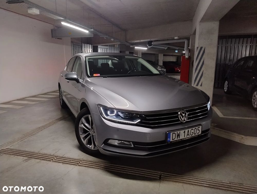 Volkswagen Passat 1.8 TSI BMT Comfortline - 5
