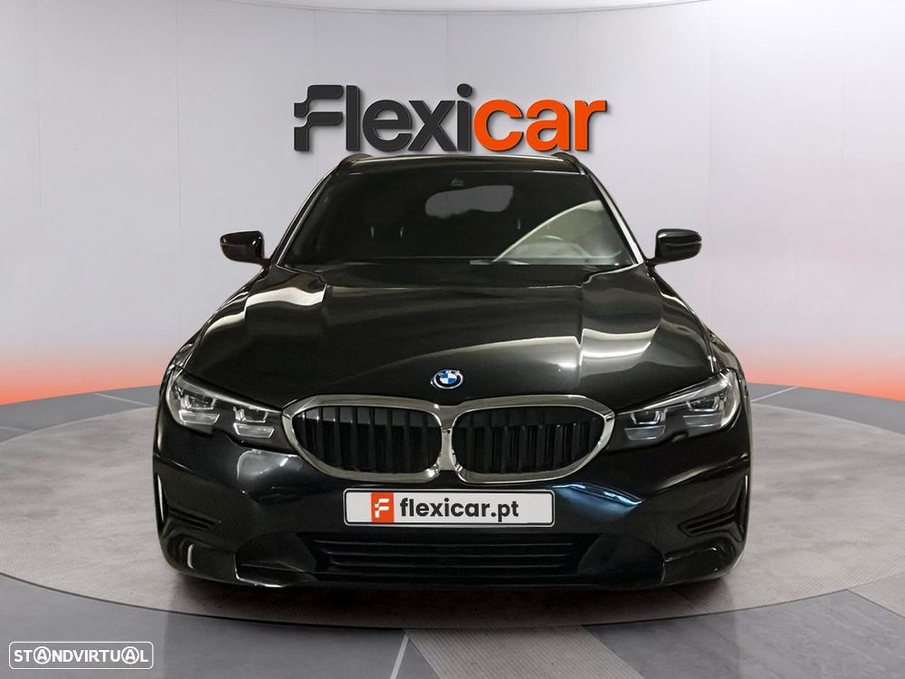 BMW 320 e Pack M Auto - 7