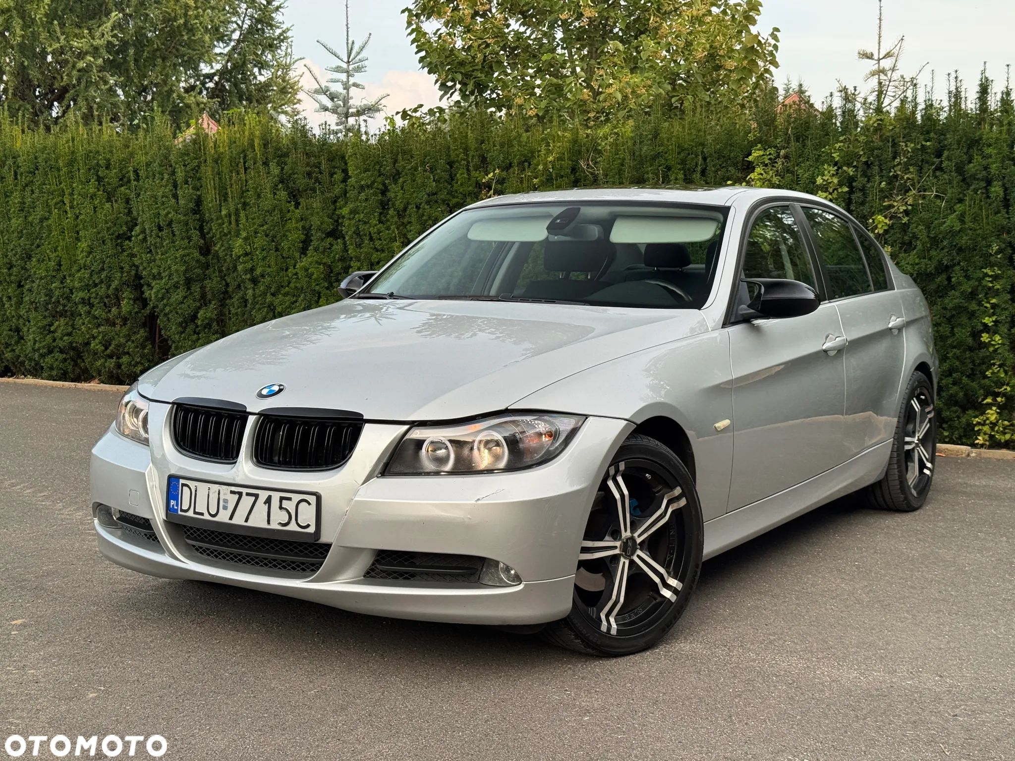 BMW Seria 3 320i - 1