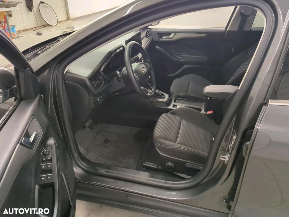Ford Focus - 3