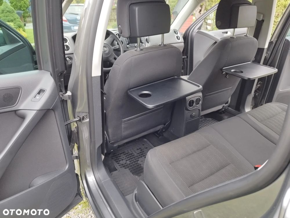 Volkswagen Tiguan - 11
