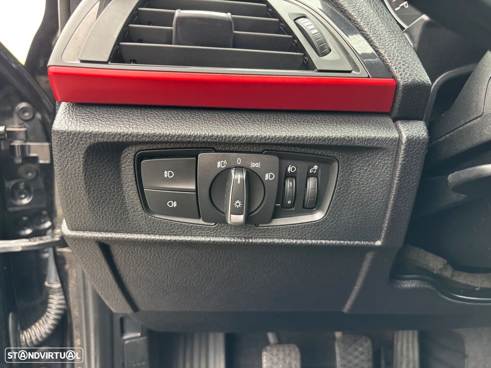 BMW 118 d Line Sport - 13