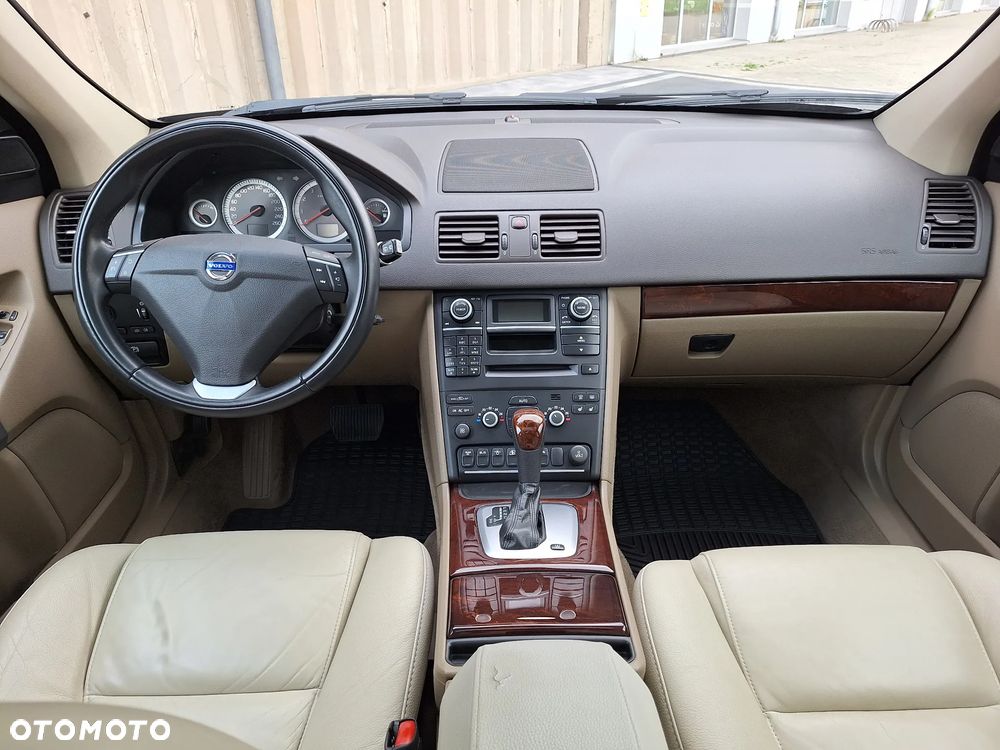 Volvo XC 90 3.2 AWD Executive - 22