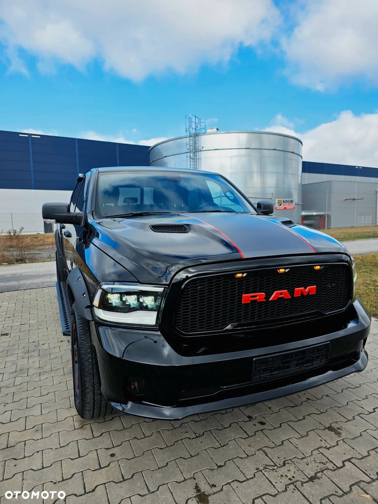 Dodge RAM - 2