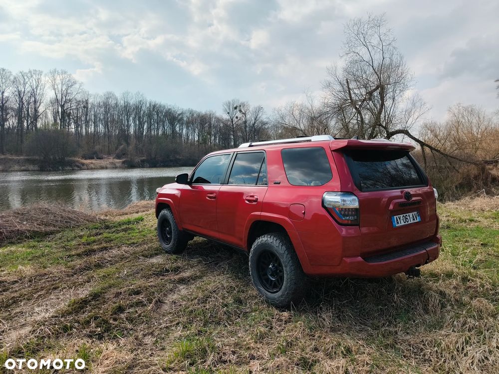 Toyota 4-Runner - 18