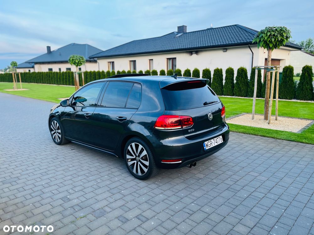 Volkswagen Golf 2.0 TDI GTD DSG - 3