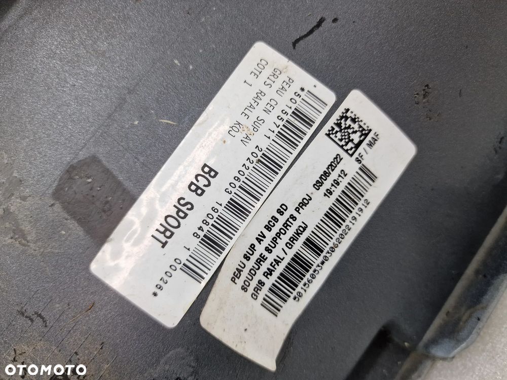 RENAULT MEGANE 5 V E-TECH ZDERZAK PRZEDNI PRZÓD , GÓRA / LISTWA POD ATRAPE / GRILL PRZEDNI PRZÓD , KOLOR GRIS , NR 620224891R , NR AUKCJI GL776 - 15