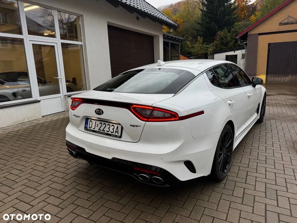 Kia Stinger 3.3 T-GDI V6 GT AWD - 5