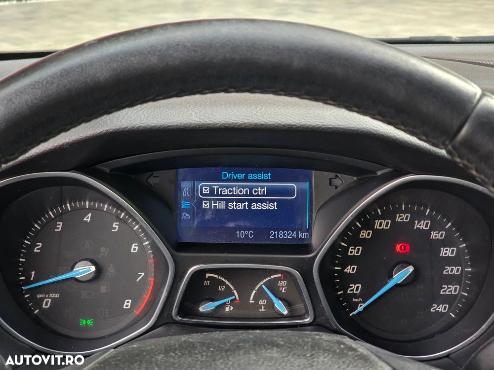 Ford Focus 1.0 EcoBoost Start-Stopp-System Titanium - 10