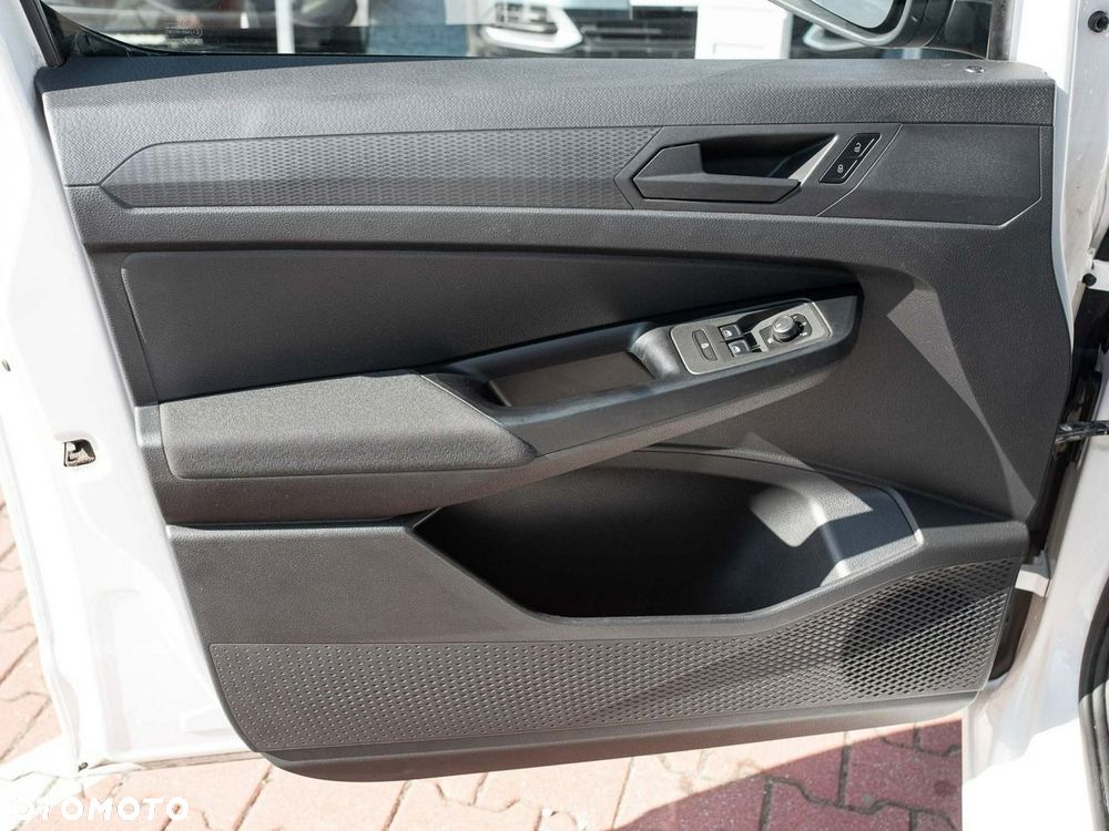 Volkswagen Caddy - 10