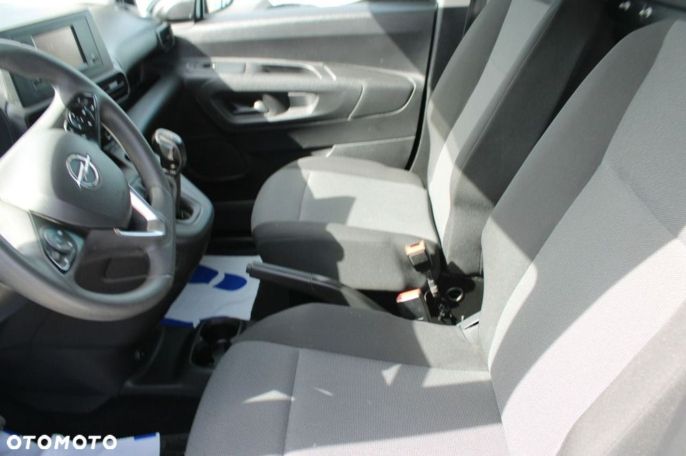 Opel Combo - 21