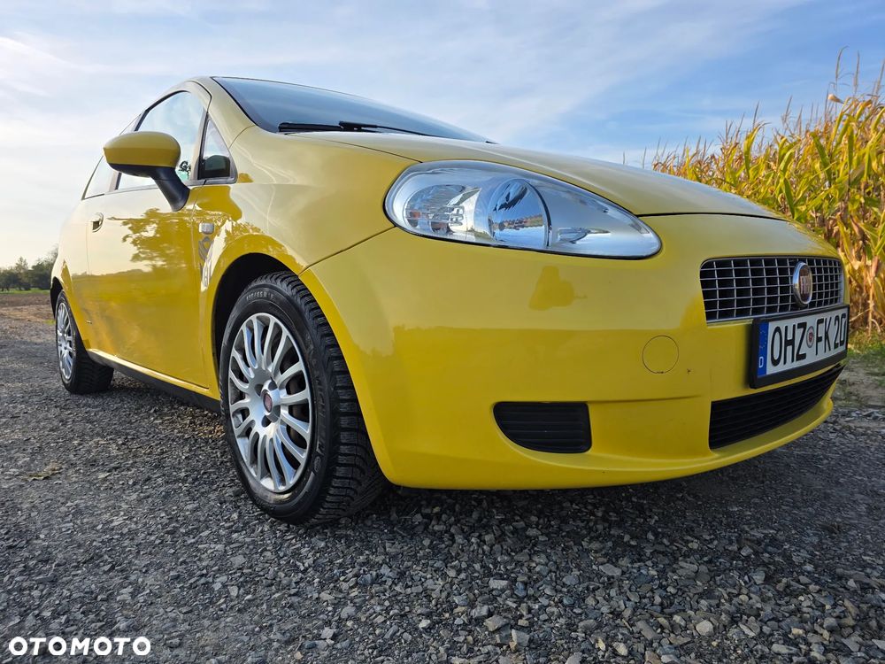 Fiat Punto - 18