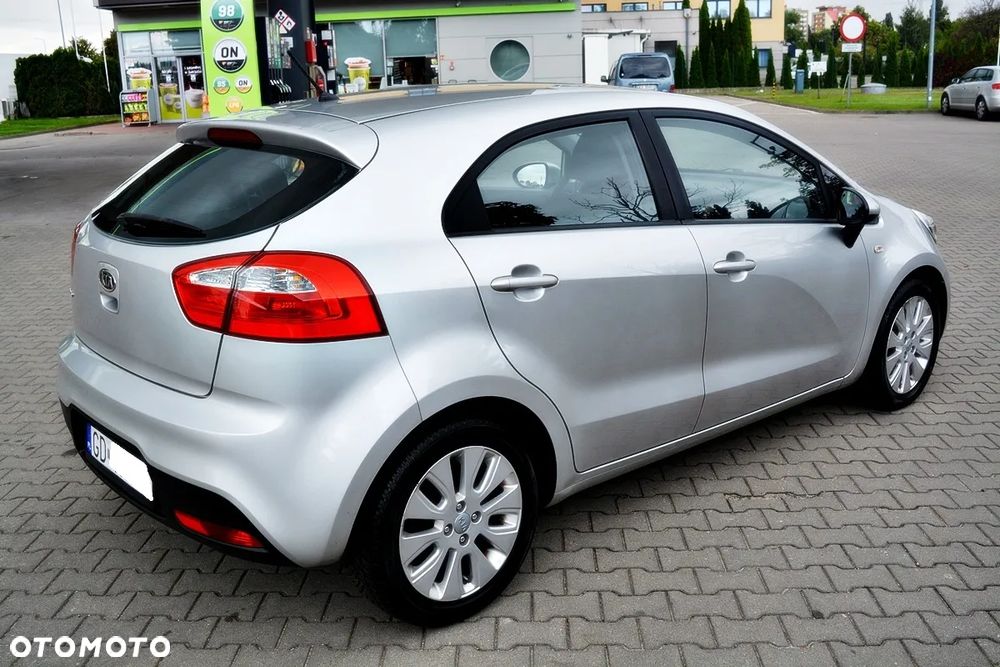 Kia Rio 1.2 Edition 7 - 3