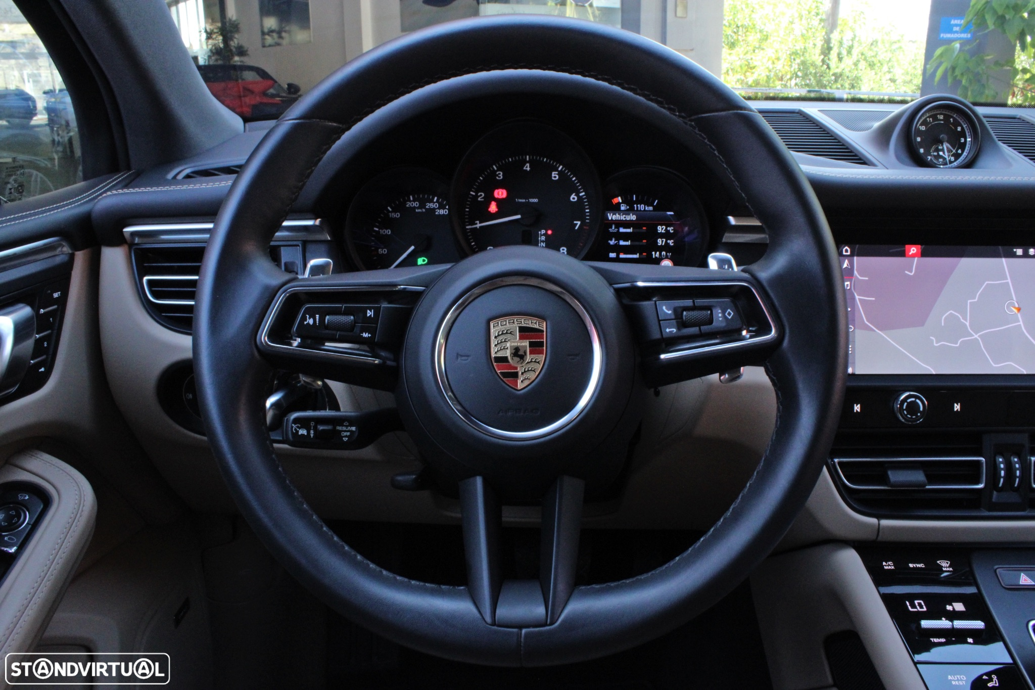 Porsche Macan Standard - 7