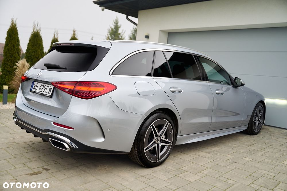 Mercedes-Benz Klasa C 300 d 9G-TRONIC - 16