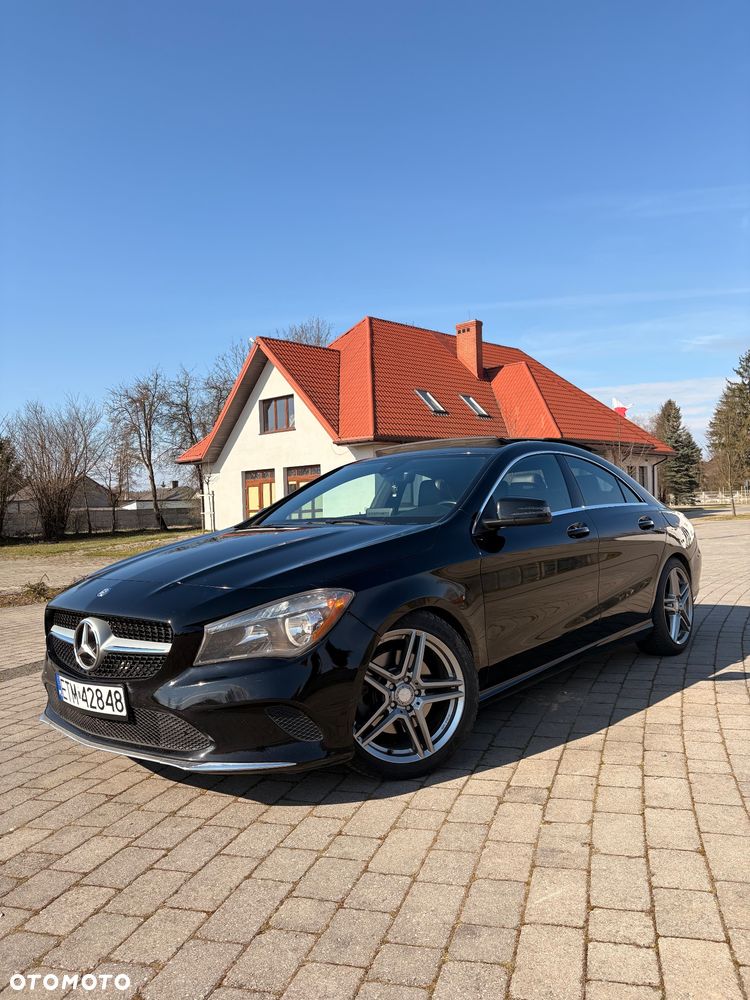 Mercedes-Benz CLA 250 4Matic 7G-DCT - 9