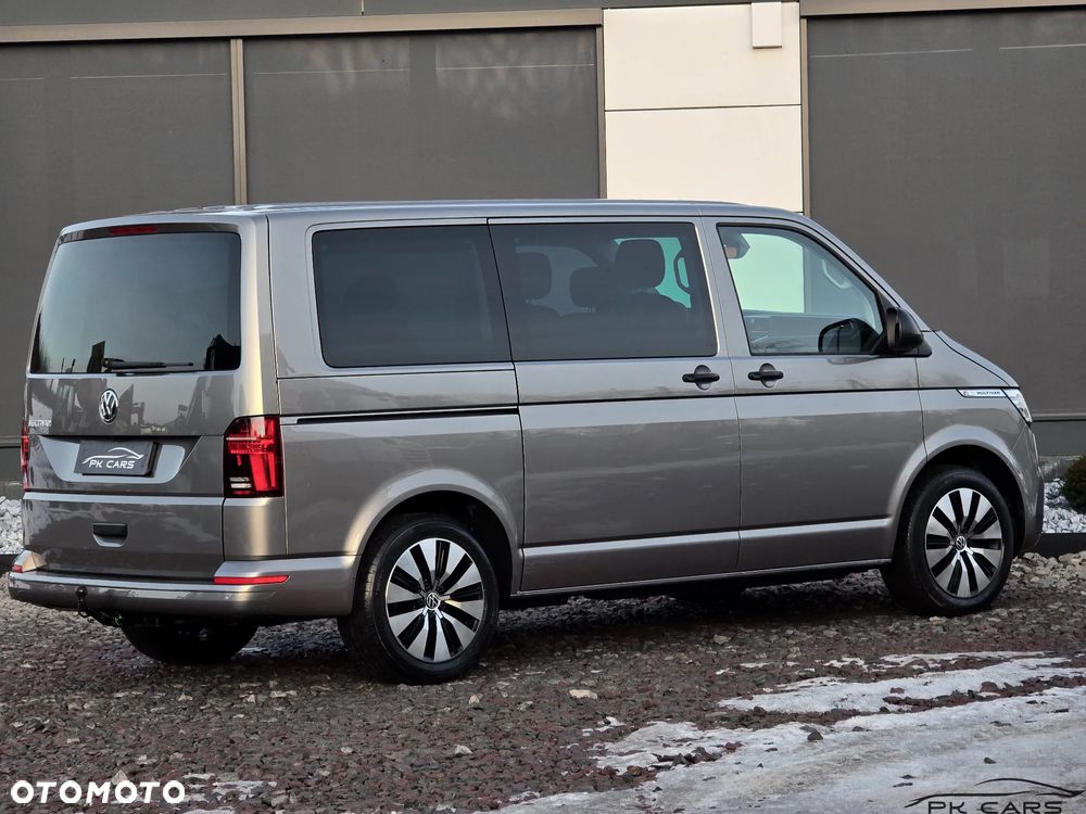 Volkswagen Multivan - 15