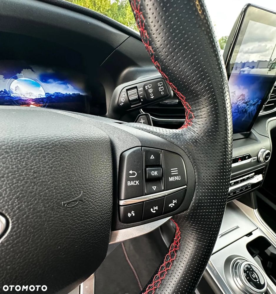 Ford Explorer - 20