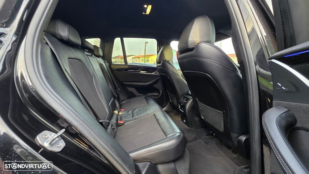 BMW X3 18 d sDrive Auto - 24