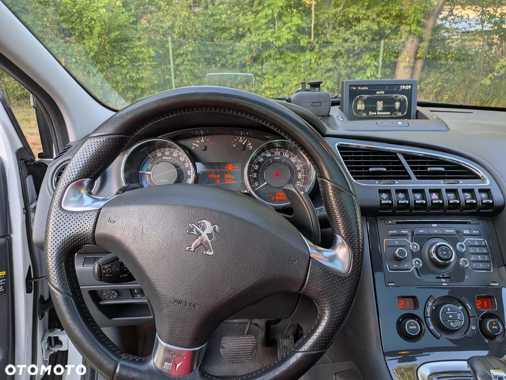 Peugeot 3008 - 13