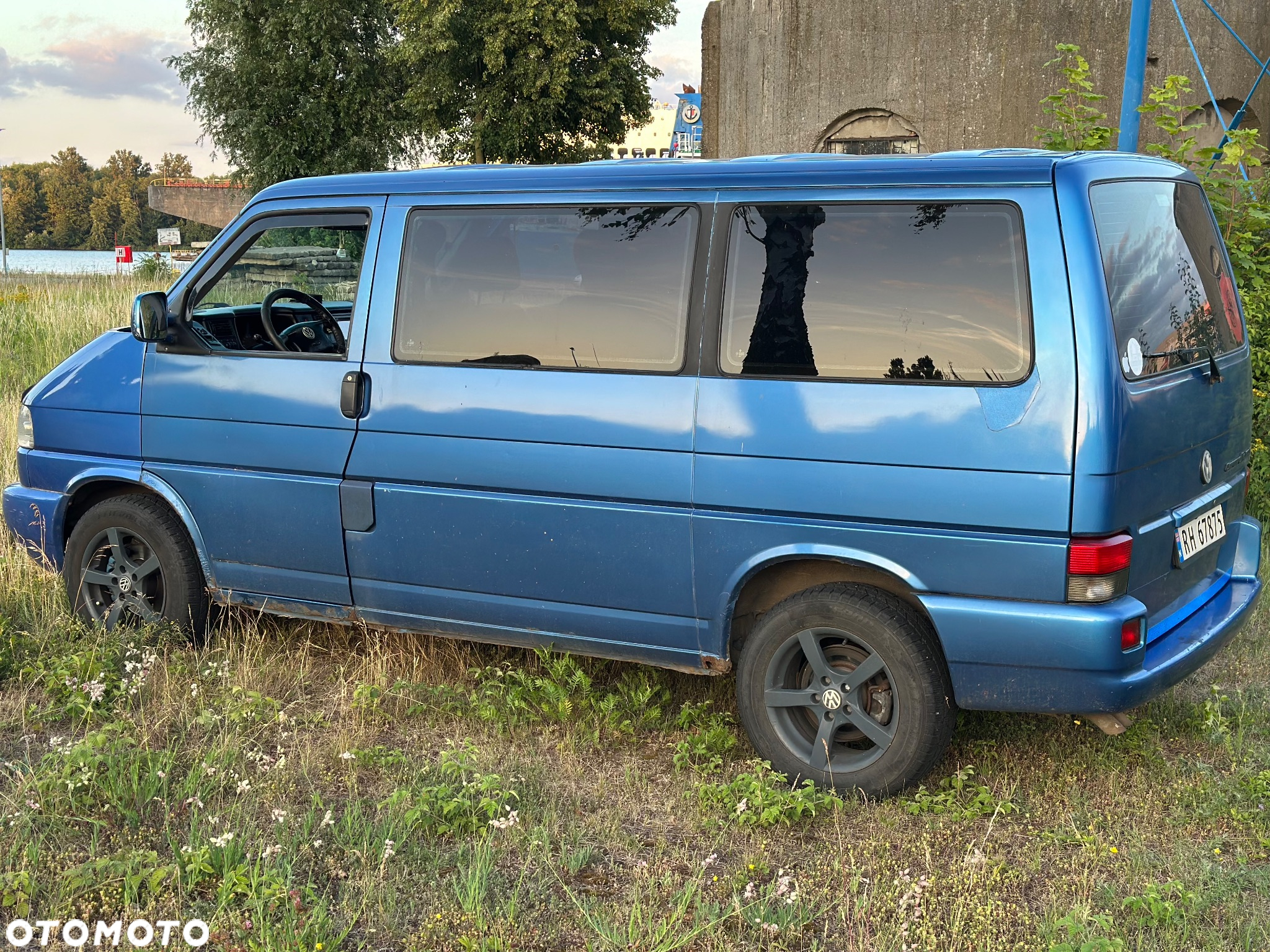 Volkswagen Caravelle TDI Basis / CL - 4