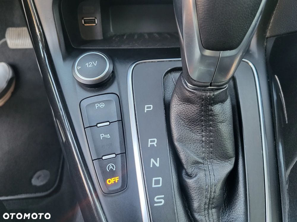 Ford Focus 1.0 EcoBoost Titanium - 17