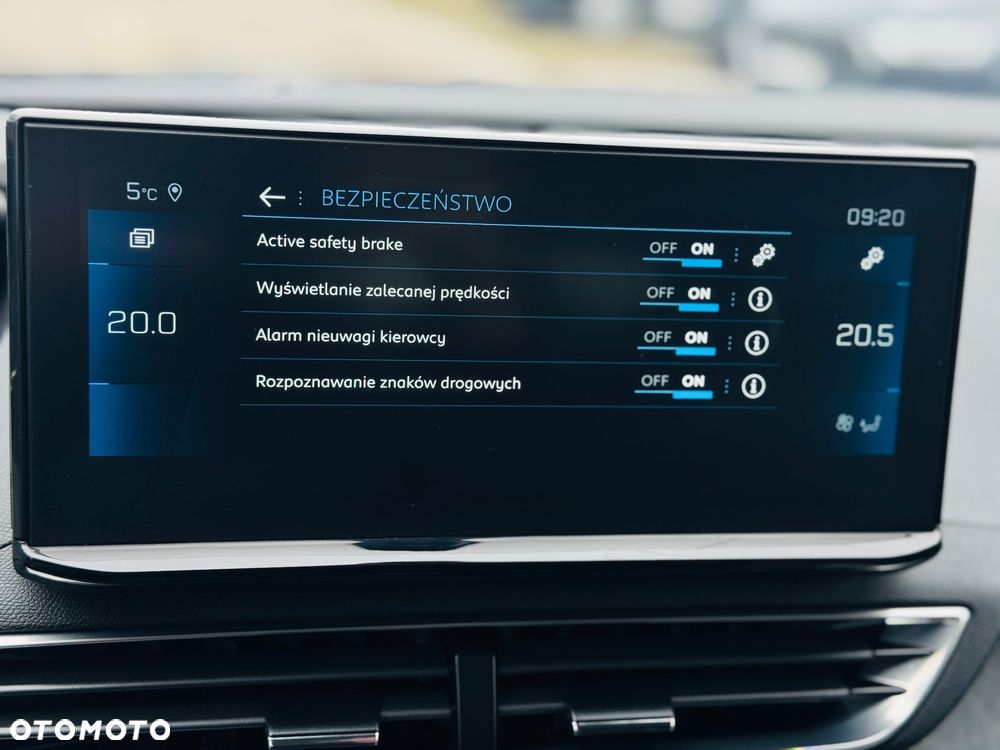 Peugeot 3008 BlueHDi 130 Stop & Start EAT8 Allure - 11
