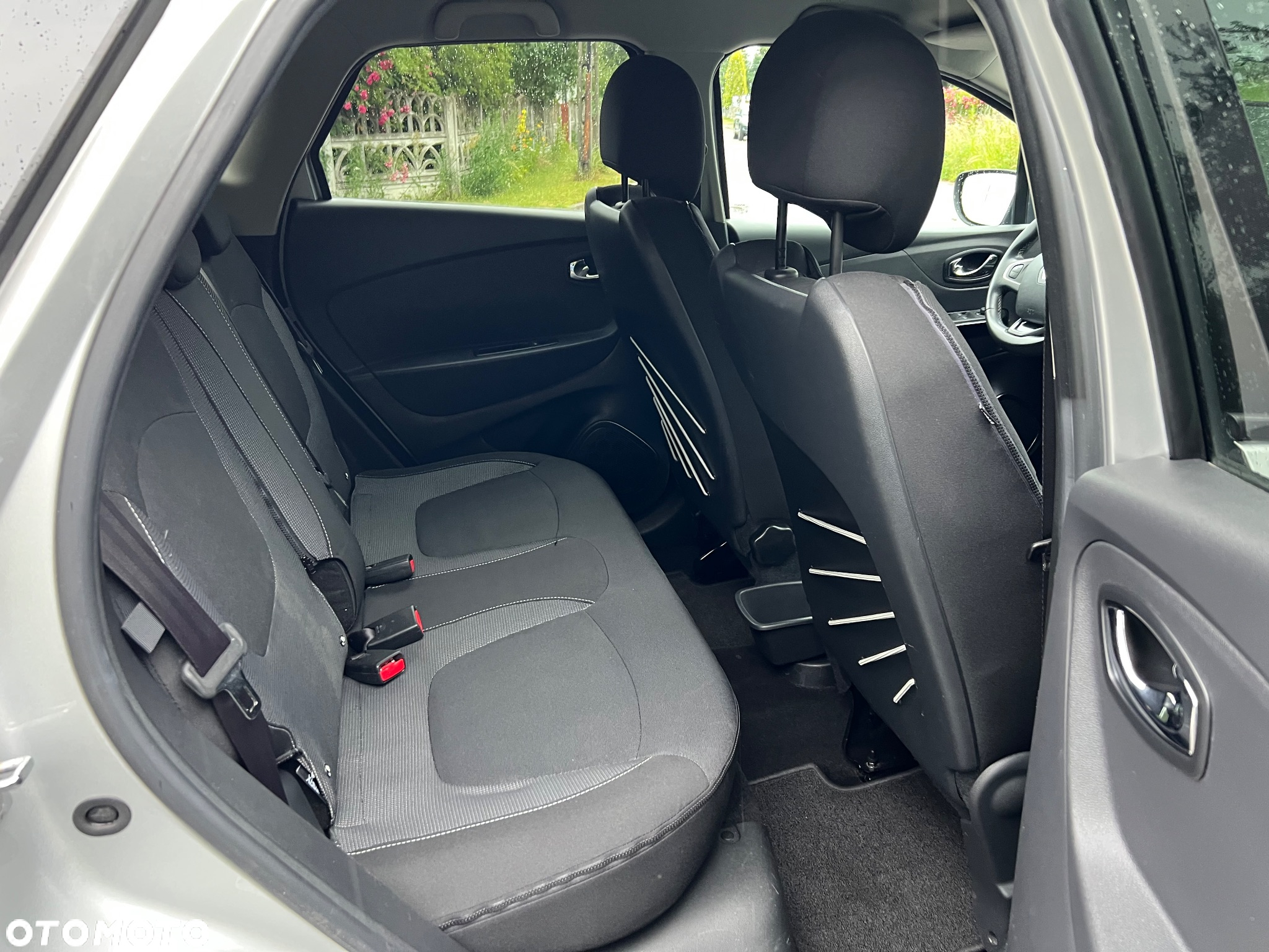 Renault Captur (ENERGY) TCe 90 INTENS - 16