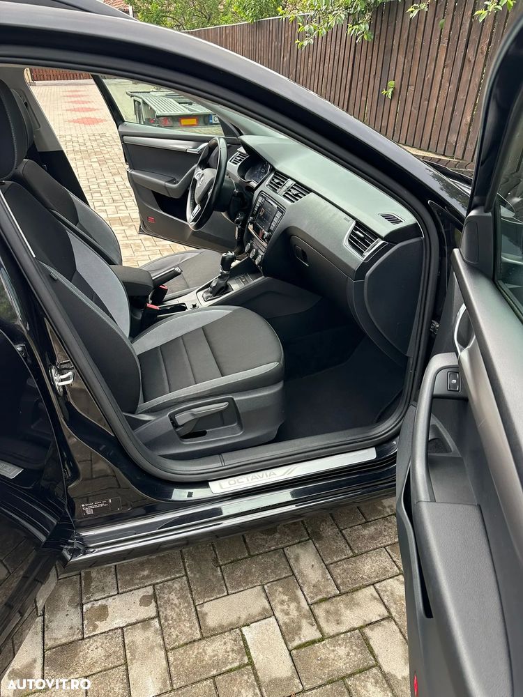 Skoda Octavia 2.0 TDI (Green tec) DSG Joy - 16