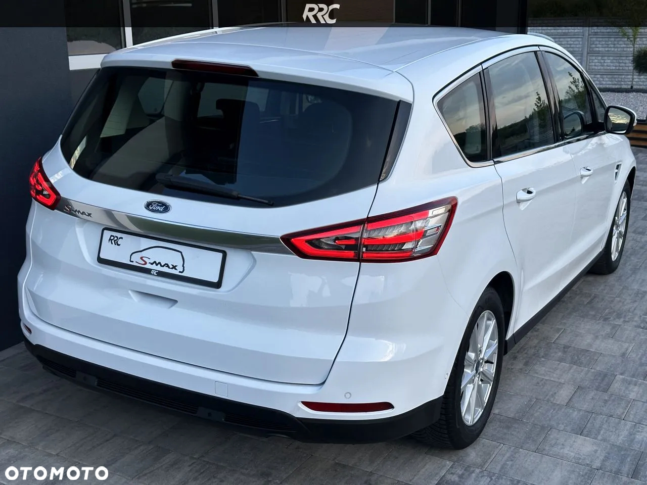 Ford S-Max 2.0 TDCi Titanium PowerShift - 12