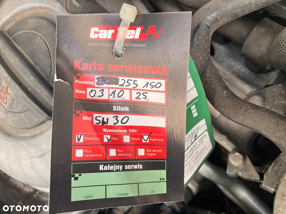 Volkswagen Golf 2.0 TDI BlueMotion Technology Lounge - 27