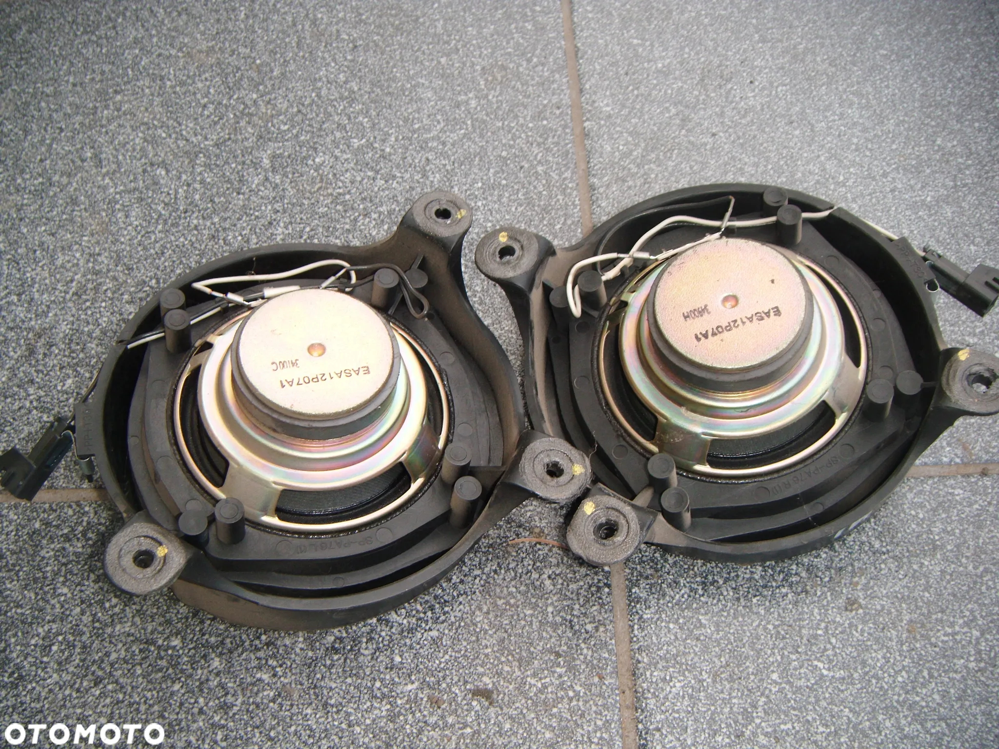 mercedes ML w163 00r głośniki w drzwi tył komplet 2szt  a1638200602 - 2
