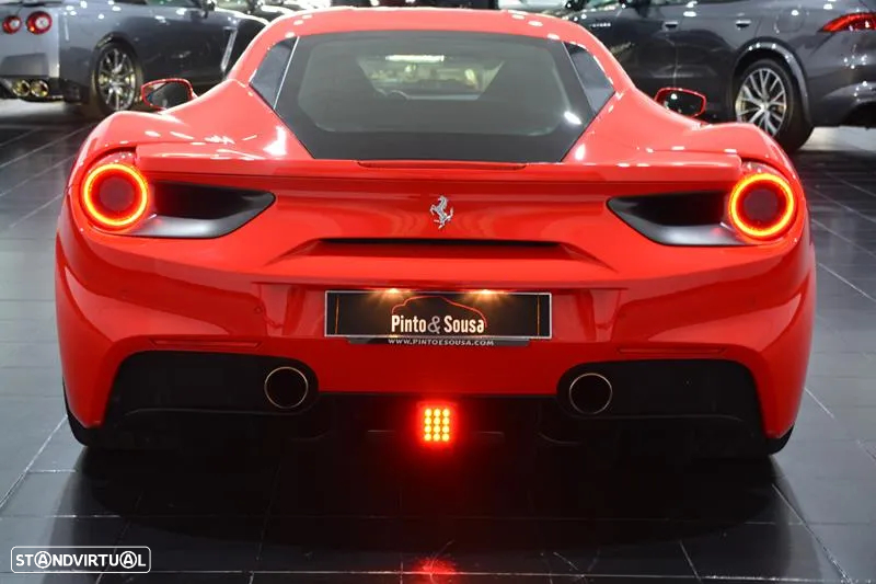 Ferrari 488 GTB - 9