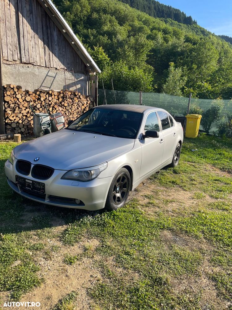 BMW Seria 5 520i - 2