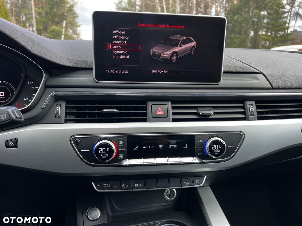 Audi A4 Allroad 2.0 TFSI S tronic - 28