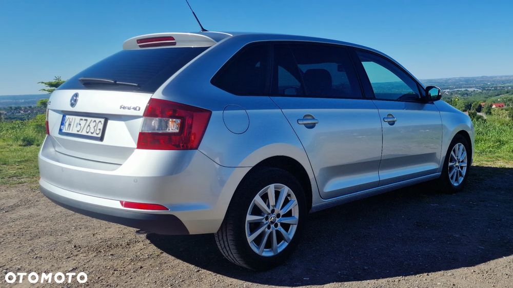 Skoda RAPID Spb 1.4 TDI DPF Ambition DSG - 10