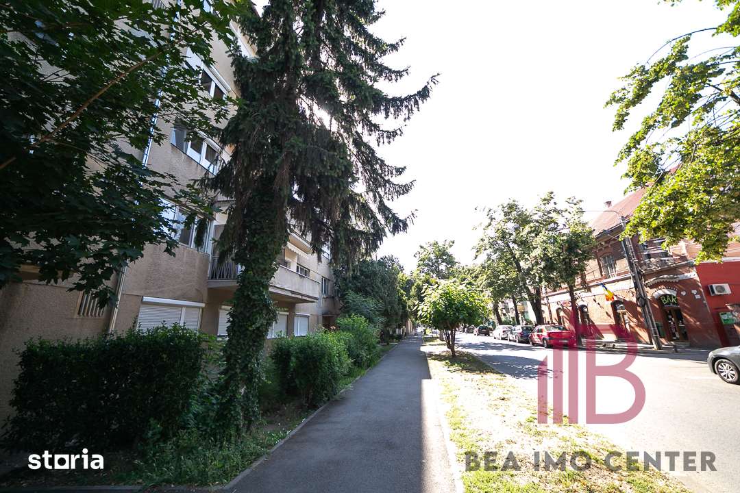 Apartament, parter, ultracentral, ideal pentru birouri! — fotografia 1