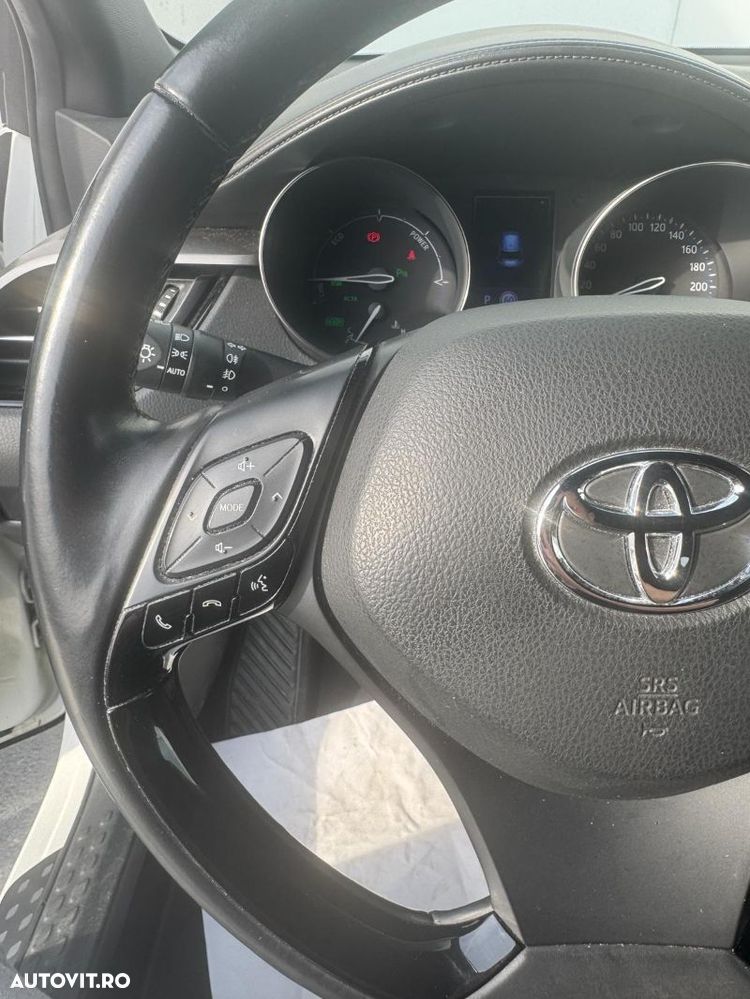Toyota C-HR - 17