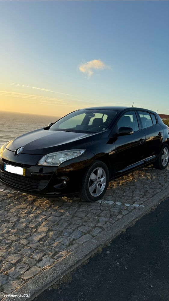 Renault Mégane 1.5 dCi Dynamique S SS - 4